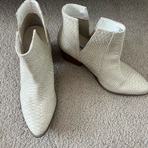 Off white booties